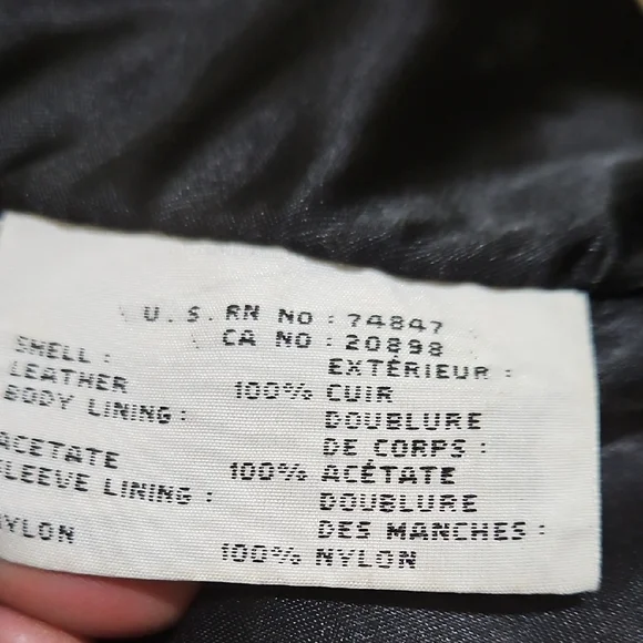 Black Leather Biker Belted Jacket with Fitted Silhouette and Diagonal Zipper - Picture 13 of 15